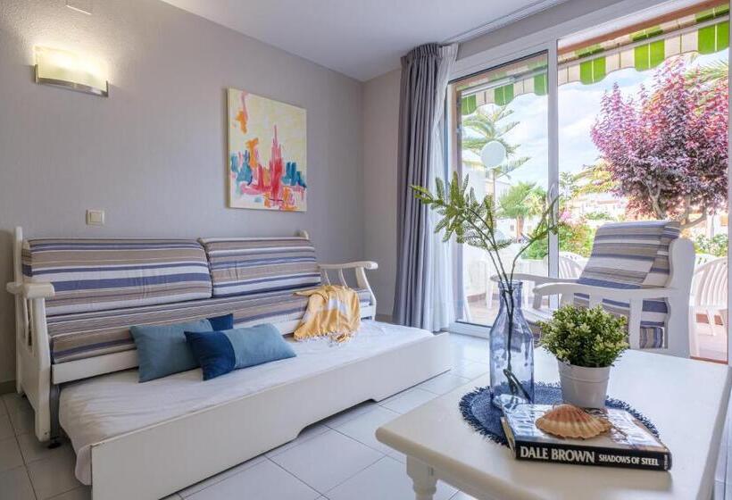 Apartamentos Estival Park