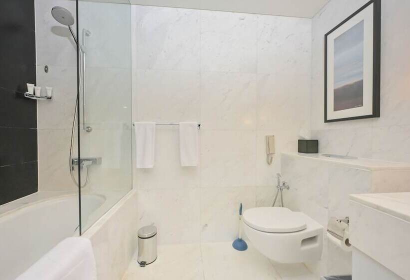 اقامتگاه Emaar Fashion Avenue – Formerly Address Dubai Mall Four Apple