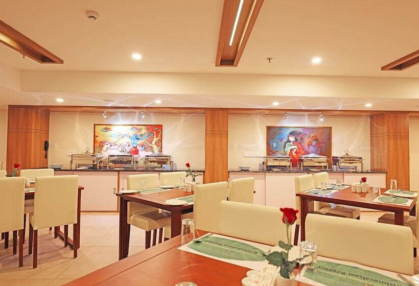 Bed and Breakfast Krishnavalsam Regency