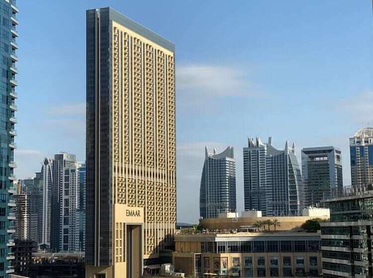 Bollywood Beach Hostel