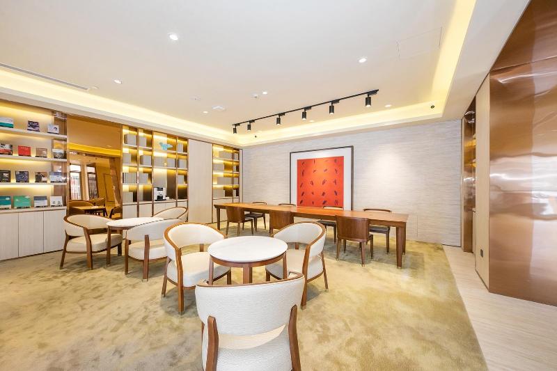 호텔 Full Season  Xingtai Museum Store