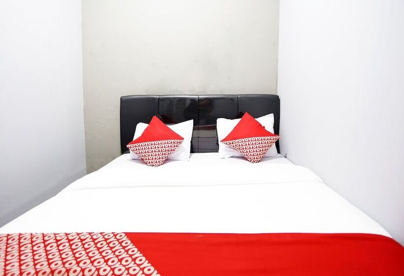 호텔 J&b Rooms By Oyo