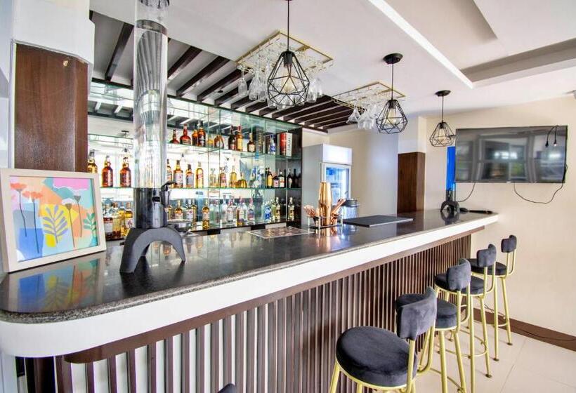 Hotel Monallan Boracay