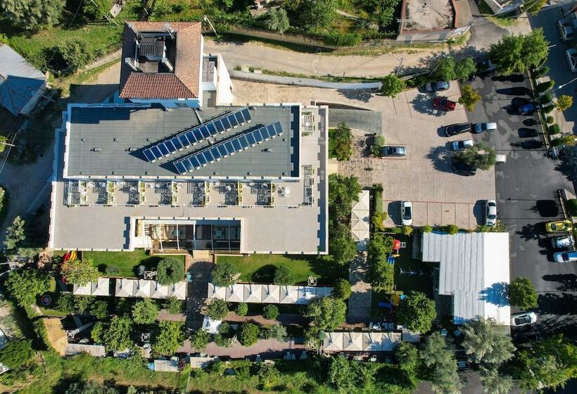 فندق Nari Lunder Agro Tourism