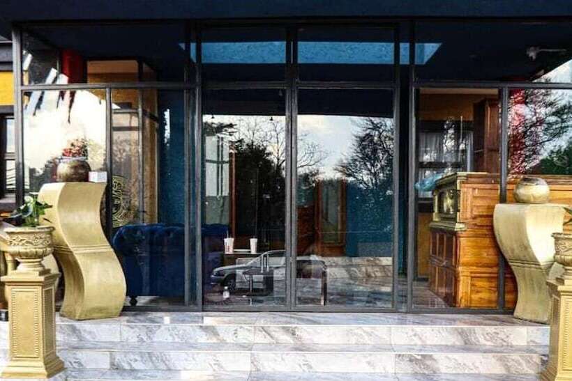 فندق National Lodge