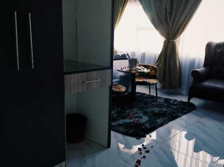 فندق National Lodge