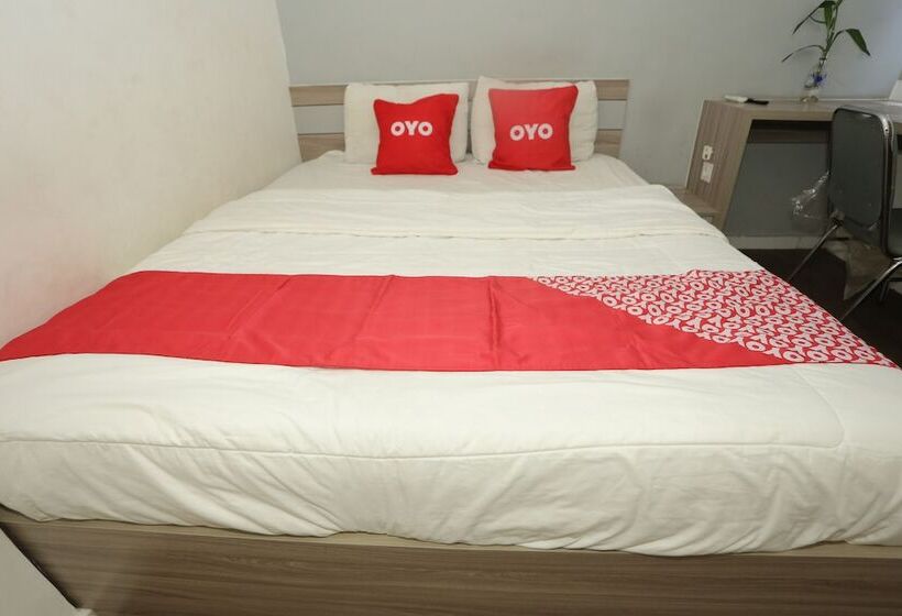 ホテル Oyo 92318 Elis Rooms
