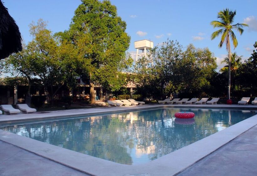 בית מלון כפרי Puerta Chichen