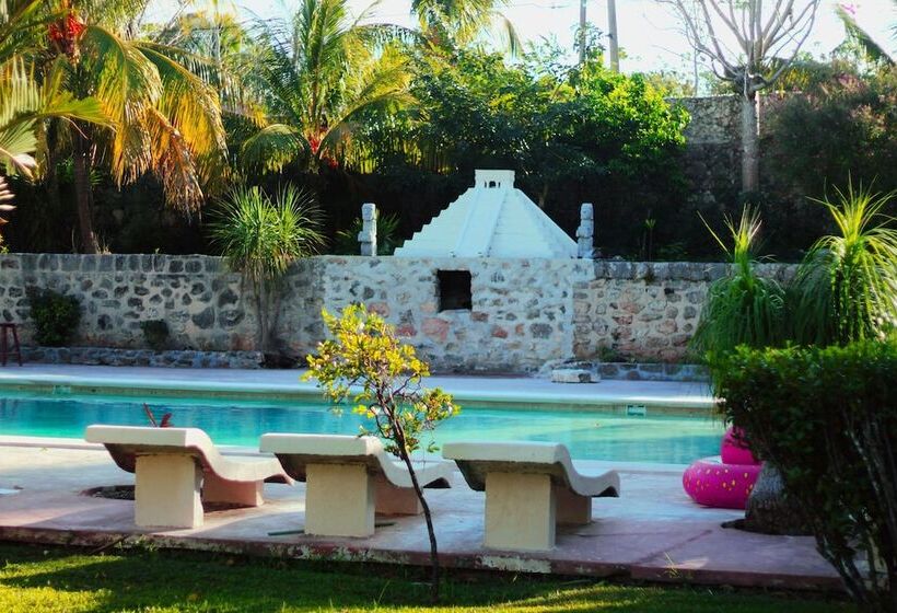 בית מלון כפרי Puerta Chichen