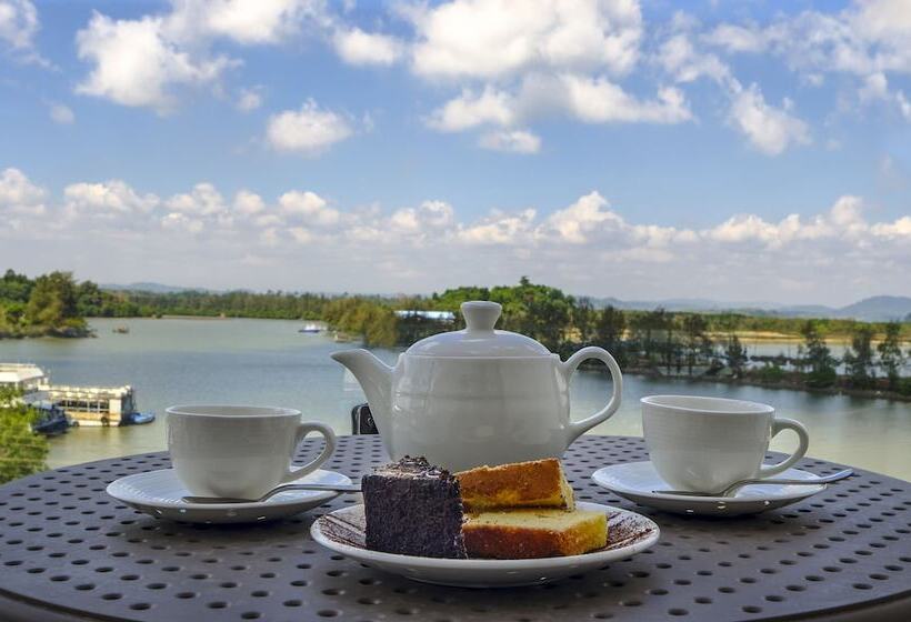 ホテル Zone Connect By The Park Port Blair