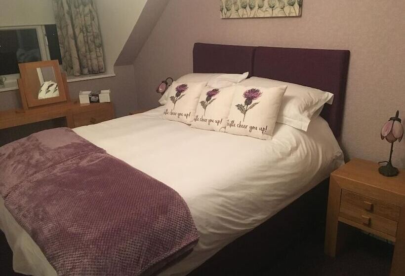 بنسيون Montague Villa