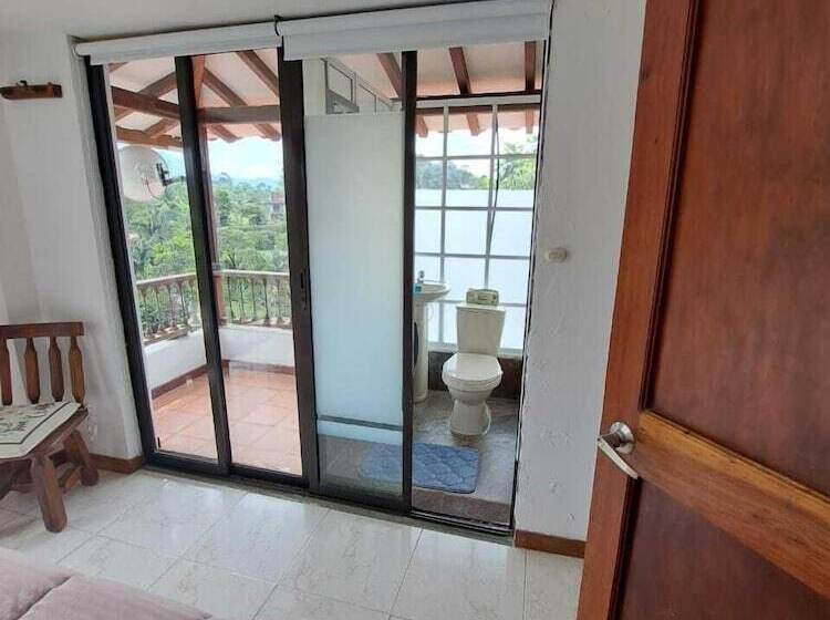 膳宿费 El Portal De Mariana