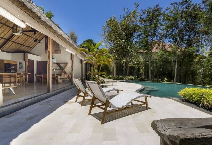 Akilea Luxury Villas