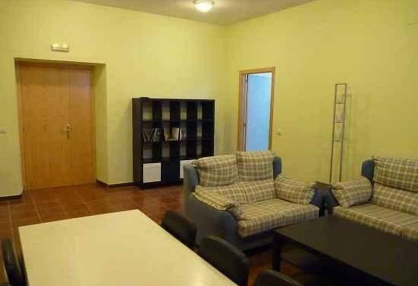 Albergue Turístico La Alegría   Hostel