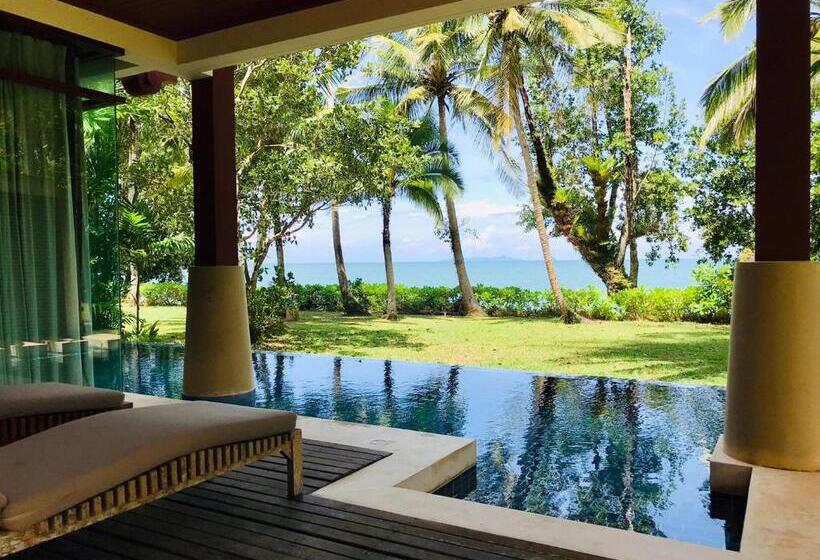 Amatapura Beachfront Villa 10 , Sha Certified