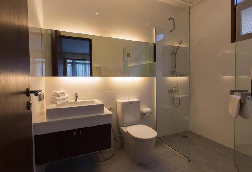 Amatapura Beachfront Villa 10 , Sha Certified