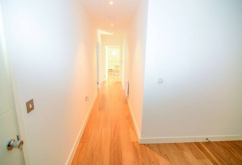 Apartment Wharf   Cambridge Avenue