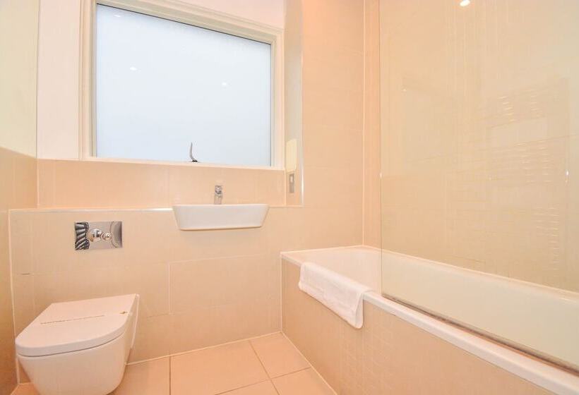 Apartment Wharf   Cambridge Avenue