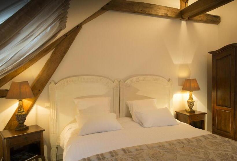 مبيت وإفطار Aux Charmes De Maintenon