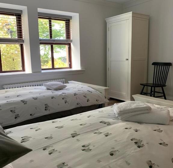 مبيت وإفطار Crawfield Grange