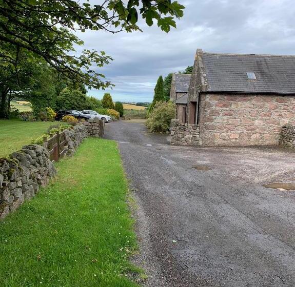 مبيت وإفطار Crawfield Grange