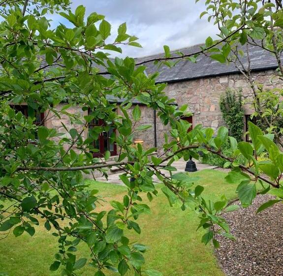 مبيت وإفطار Crawfield Grange