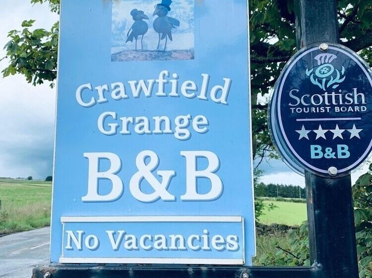 مبيت وإفطار Crawfield Grange