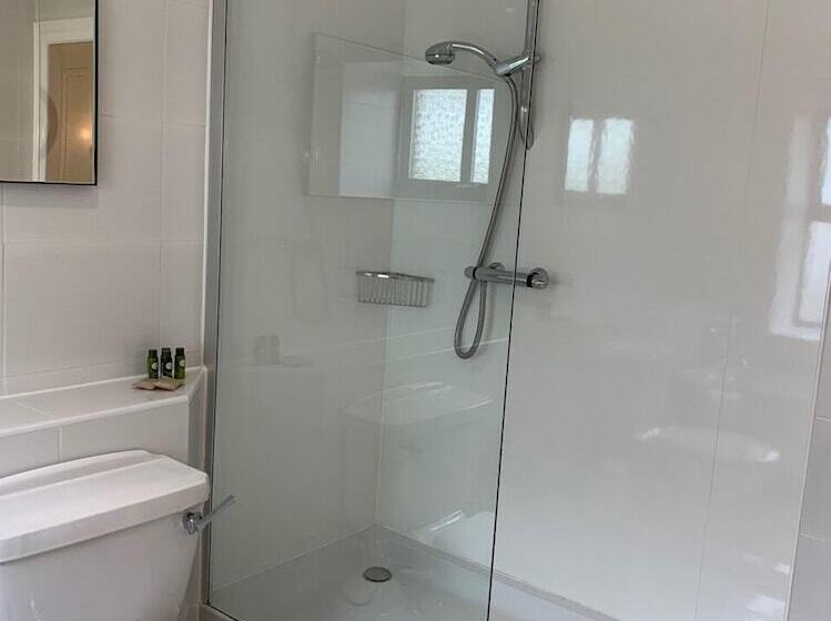 مبيت وإفطار Crawfield Grange