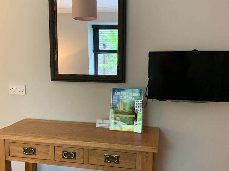 مبيت وإفطار Crawfield Grange