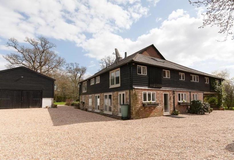 مبيت وإفطار Field Green Oast