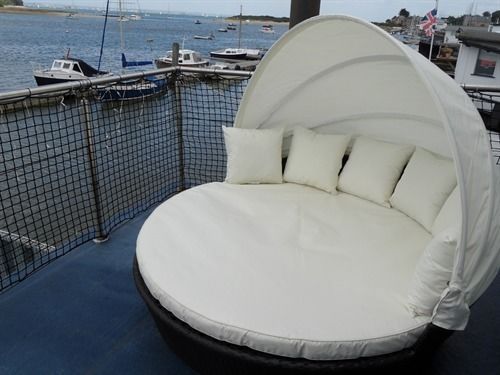 مبيت وإفطار Houseboat Harbourside View