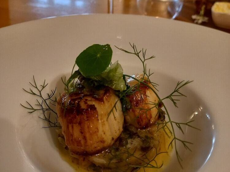 住宿加早餐  Orchard Lodge & Wolds Restaurant