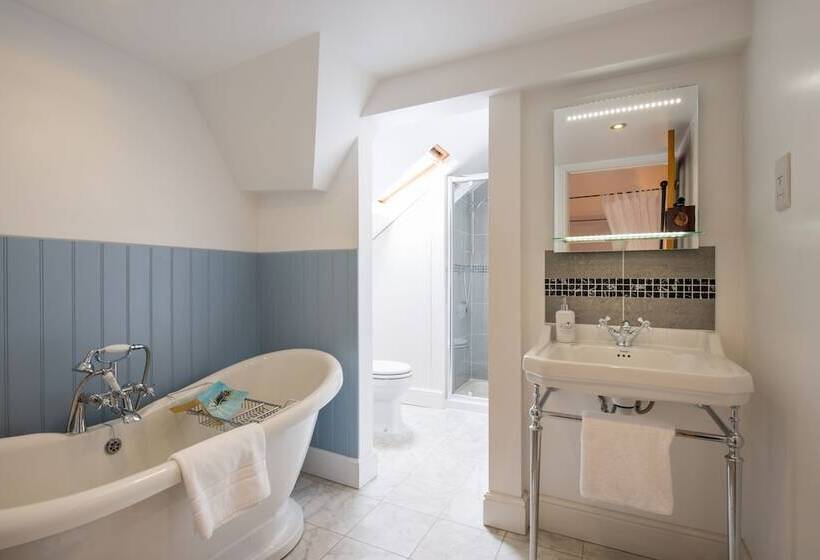 مبيت وإفطار The Old Dairy At Bishops Barton