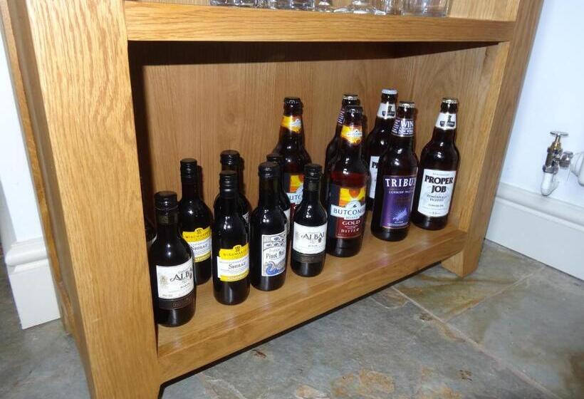 مبيت وإفطار The Old Dairy At Bishops Barton