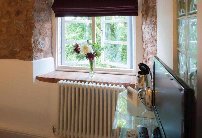 مبيت وإفطار The Old Dairy At Bishops Barton