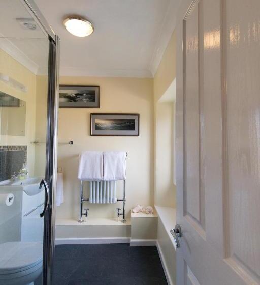 Bed and Breakfast The School House