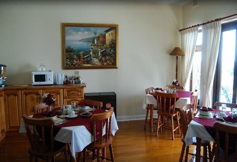 Bed and Breakfast Umkomaas Guest House