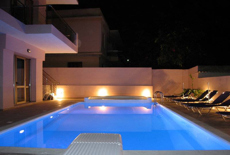 Blue Sky Hotel Apartments