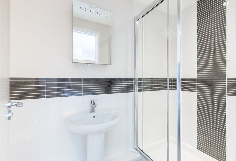 Central Gate Apartments By House Of Fisher