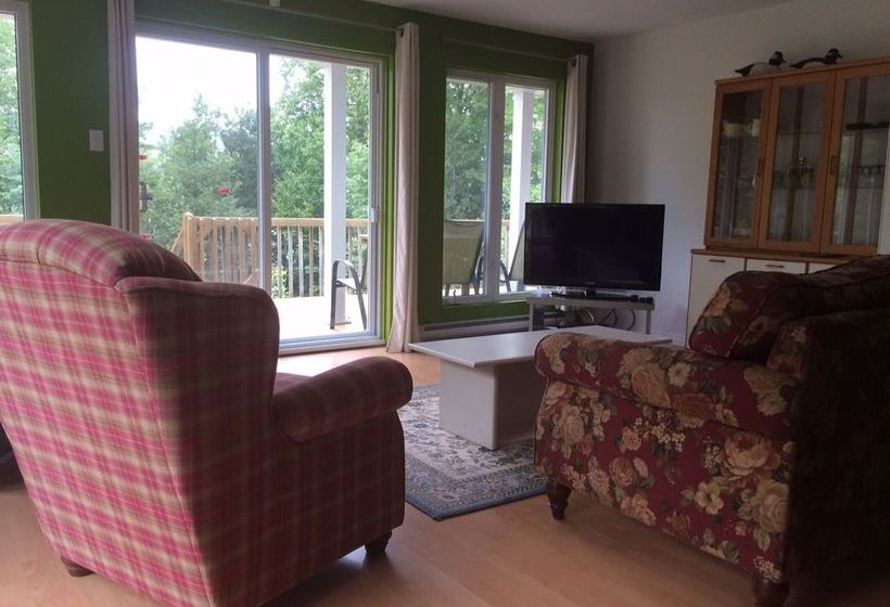 Chalet Les Fables Du Lac Lafontaine