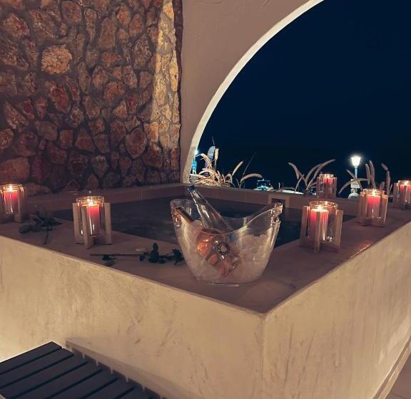 ホテル Delfini Beach