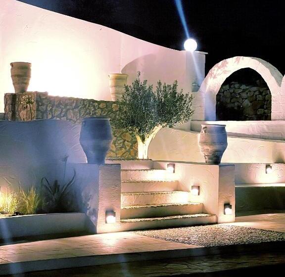 ホテル Delfini Beach