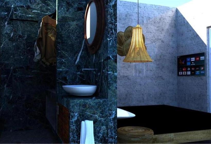 ホテル Delfini Beach