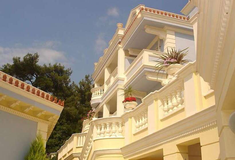 Enavlion Hotel Batagianni