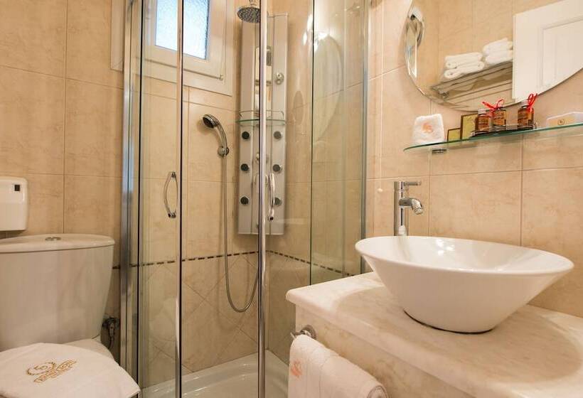 Enavlion Hotel Batagianni