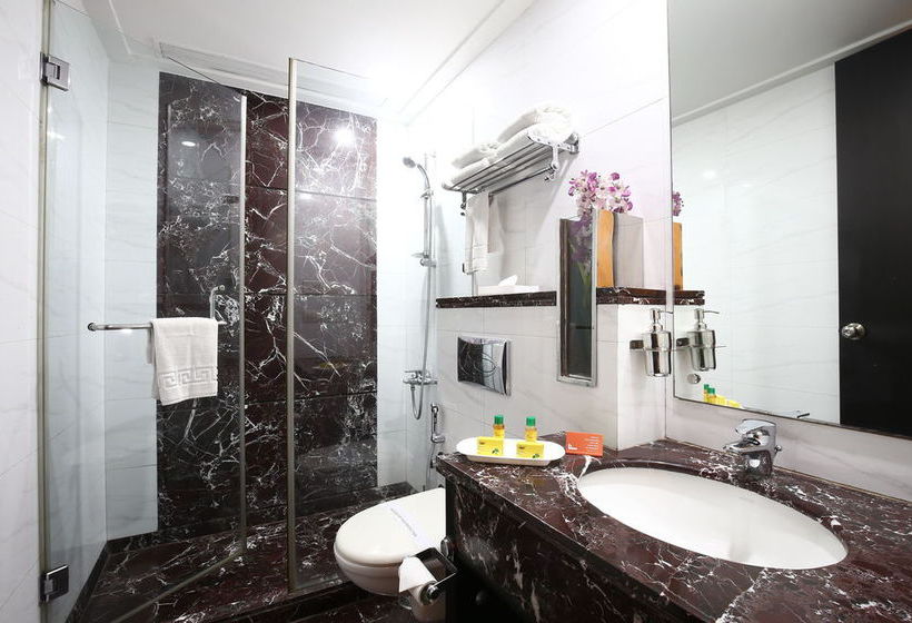 Fabhotel New Friends Colony