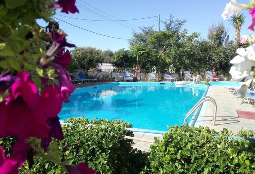 Flamingo Apartments By Corfuescapes