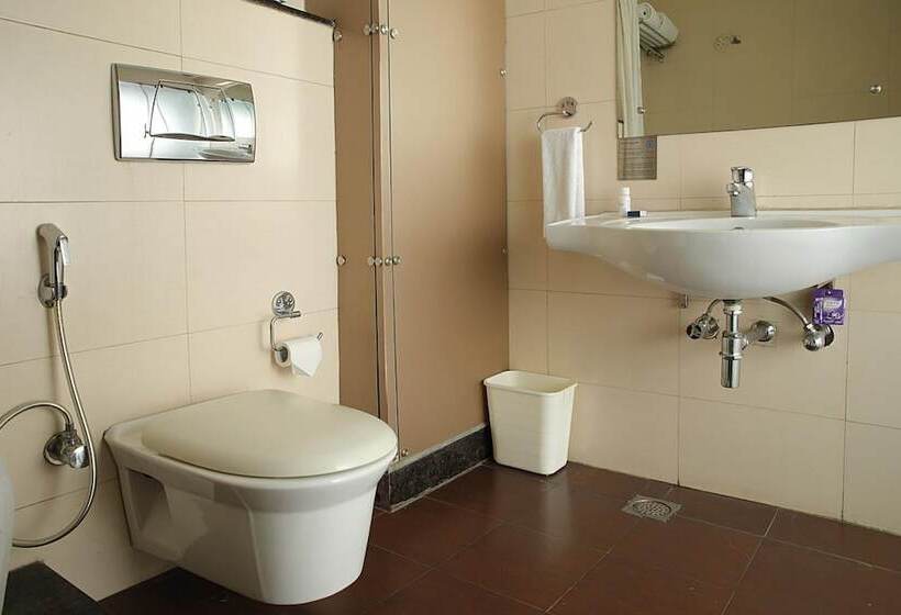 فندق Ahuja Residency Cyber City Ii