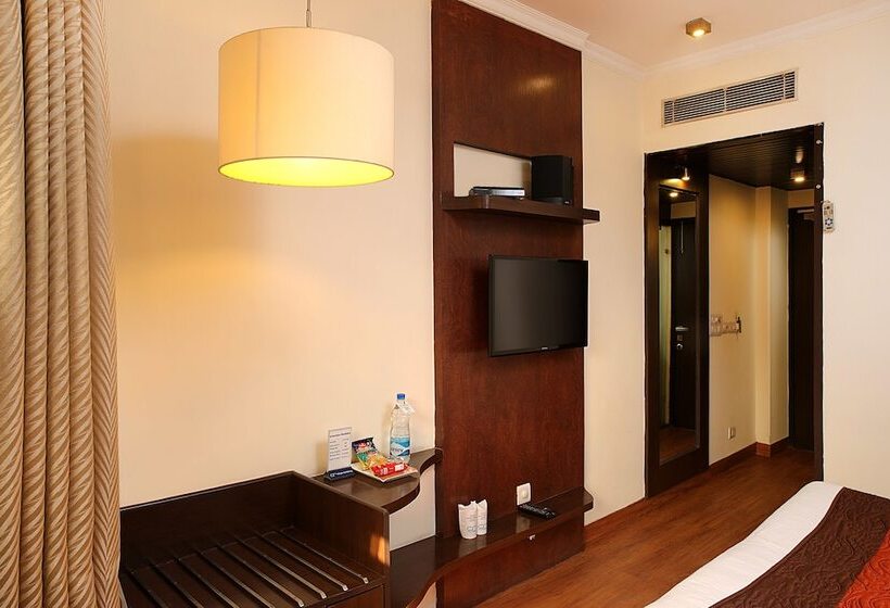 فندق Ahuja Residency Cyber City Ii