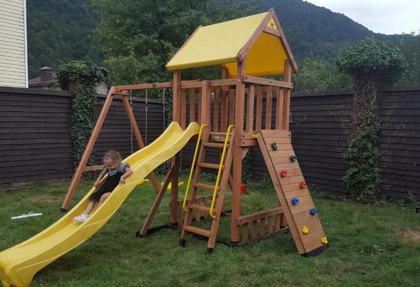 Отель Alpiysky Dvor